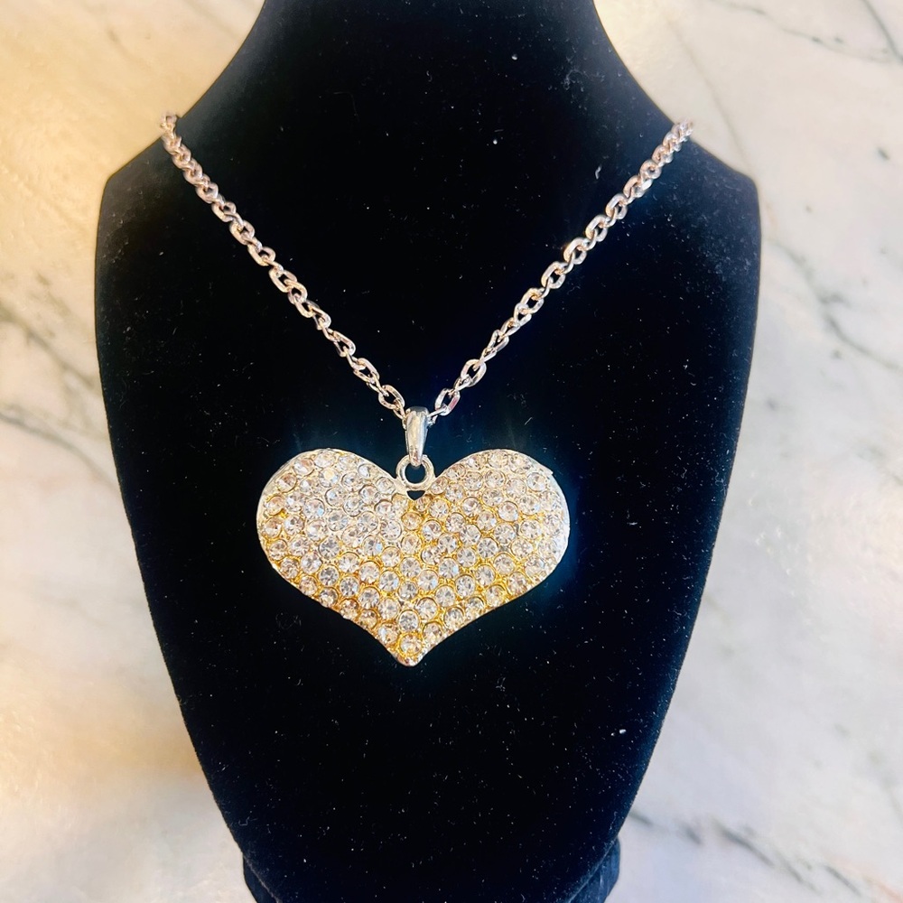 GLAM Betsey Johnson style Jumbo Rhinestone Heart Pendant